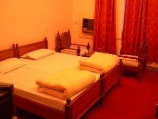 Hôtel Padmini Niwas à Bikaner Extérieur photo