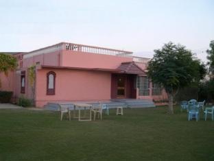 Hôtel Padmini Niwas à Bikaner Extérieur photo