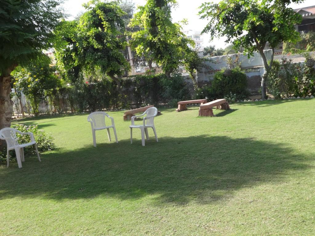 Hôtel Padmini Niwas à Bikaner Extérieur photo