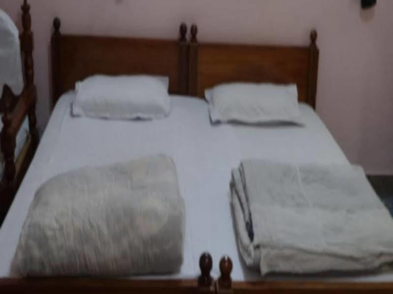 Hôtel Padmini Niwas à Bikaner Extérieur photo